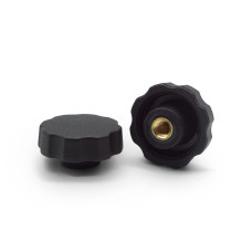 Matica kovová s plastovou hlavou, 8 cípa hviezda / 106-036 / M6 x 30 mm (čierna)